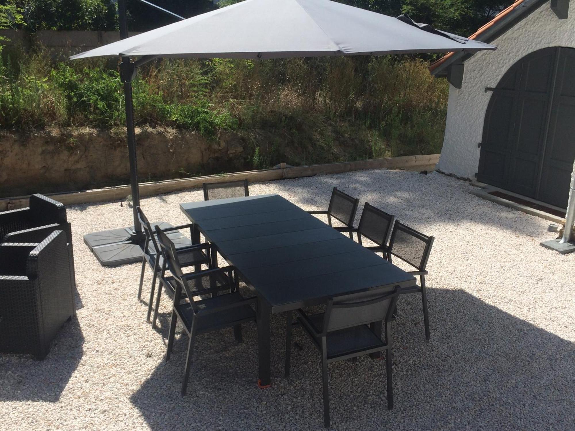 Hébergement de vacances Agreable, Jardin, Toute Equipee, Proche Du Marche, A 300m *