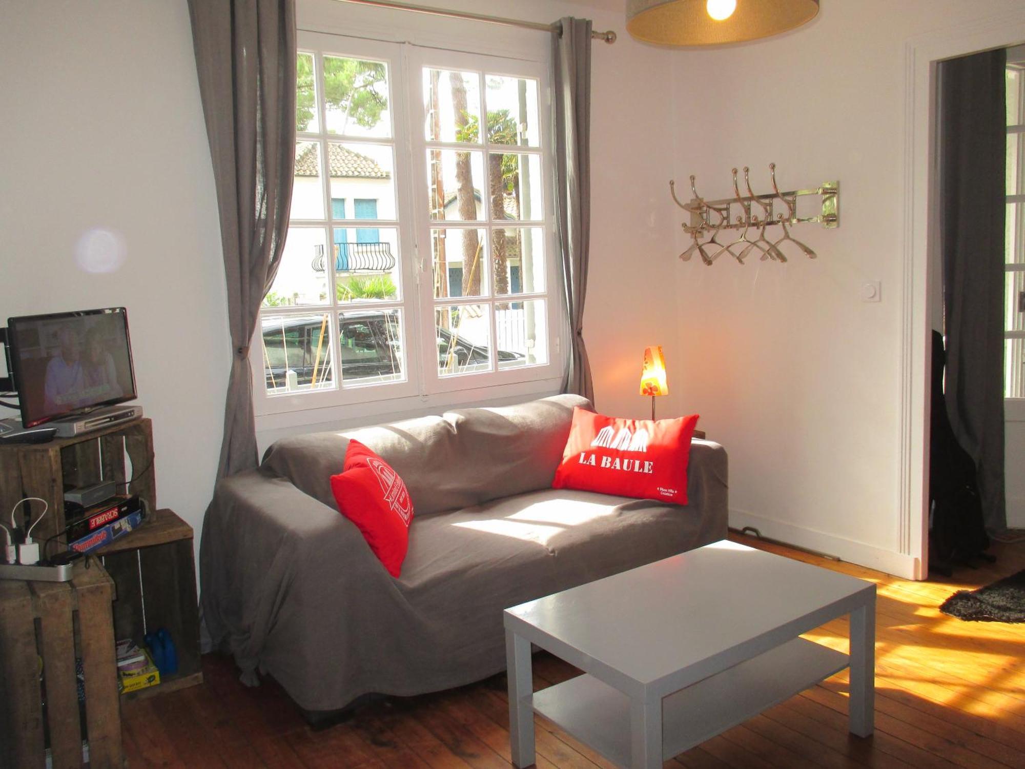 Hébergement de vacances Agreable, Jardin, Toute Equipee, Proche Du Marche, A 300m *